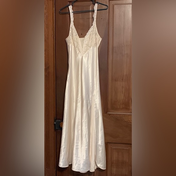Vintage Victoria's Secret Slip Dress Lace Nightgown Gold Label